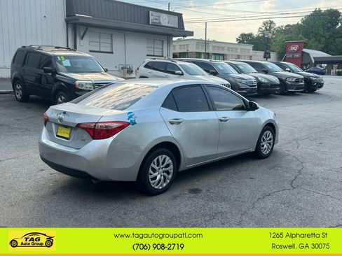 Used 2019 Toyota Corolla LE FWD image 4
