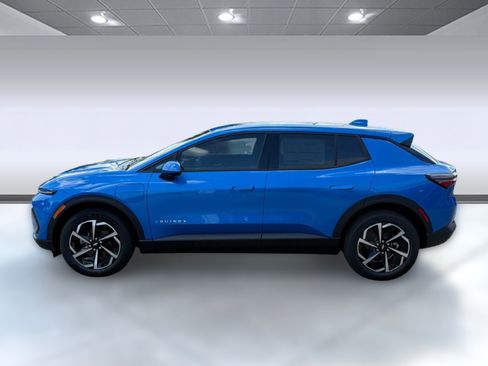 New 2026 Chevrolet Equinox EV LT w/ Comfort Package AWD/4WD image 2
