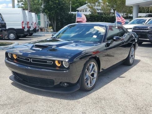 Certified 2022 Dodge Challenger GT RWD image 3