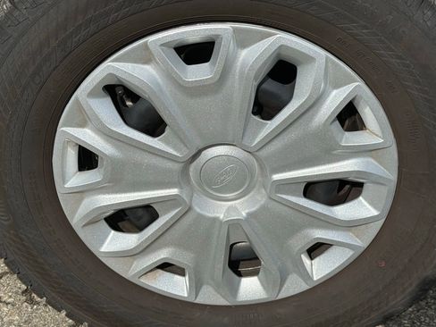 Used 2025 Ford Transit 350 XLT image 39