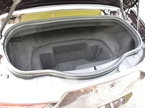 Used 2023 Jaguar F-TYPE R image 17