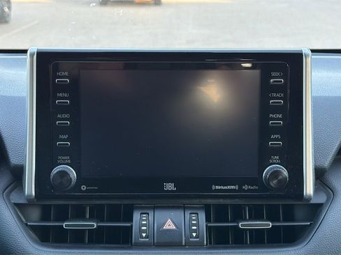 Used 2019 Toyota RAV4 XSE image 21