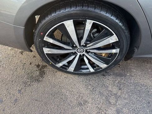 Used 2022 Nissan Altima 2.5 SR image 42