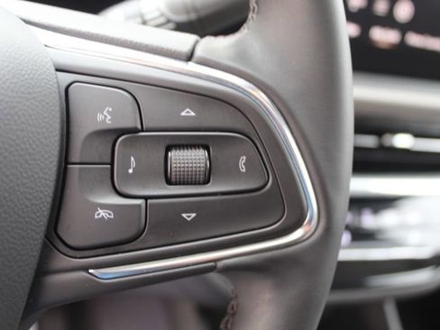 Used 2024 Buick Envista Avenir image 18