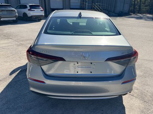 Used 2025 Honda Civic Sport image 9