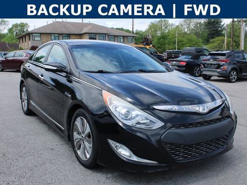 Used 2013 Hyundai Sonata Limited FWD image 2