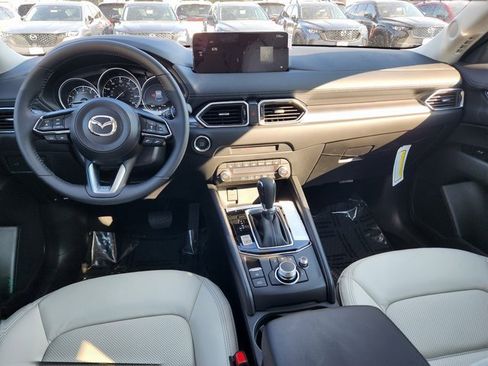 New 2025 MAZDA CX-5 AWD 2.5 S w/ Preferred Package image 9
