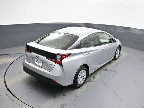 Certified 2022 Toyota Prius LE image 36