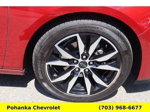 Used 2025 Chevrolet Malibu RS FWD image 32