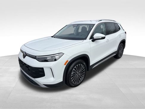 New 2026 Volkswagen Tiguan S image 1