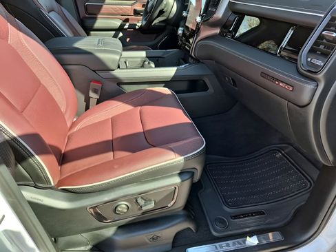 New 2026 RAM 1500 Limited AWD/4WD image 17