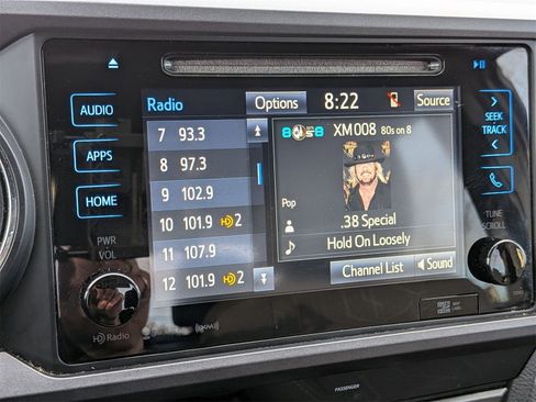 Used 2017 Toyota Tacoma TRD Sport image 22