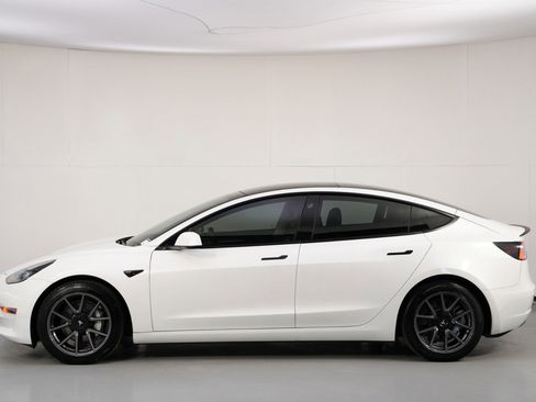 Used 2022 Tesla Model 3 Long Range image 49