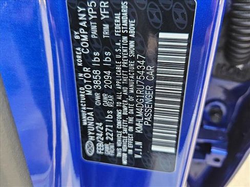 Used 2024 Hyundai Elantra SEL image 24