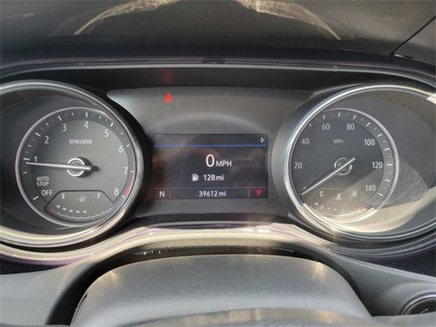 Used 2022 Buick Encore GX Select w/ Sport Touring Package image 29