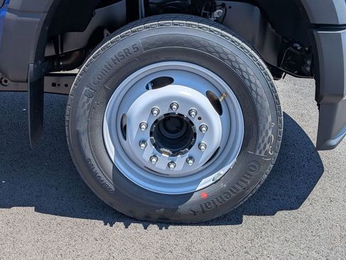 New 2026 Ford F550 2WD Regular Cab Super Duty image 17