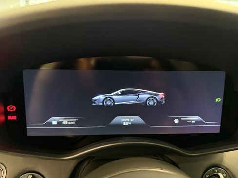 New 2026 McLaren GTS image 15