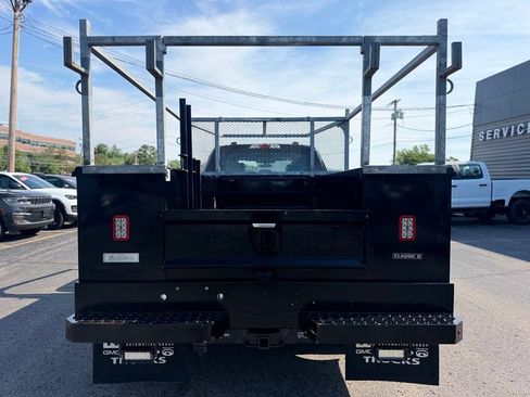 Used 2021 Ford F350 XL w/ Power Equipment Group AWD/4WD image 6