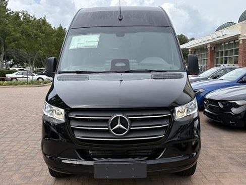 New 2026 Mercedes-Benz Sprinter 2500 image 2