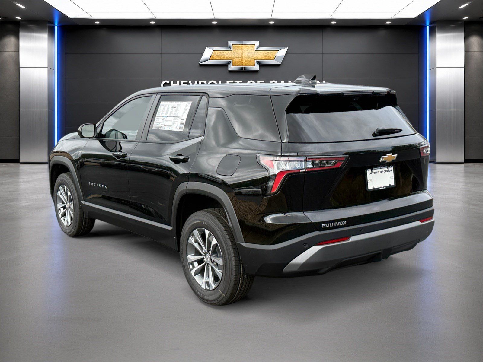New 2027 Chevrolet Equinox LT w/ Convenience Package II FWD image 7