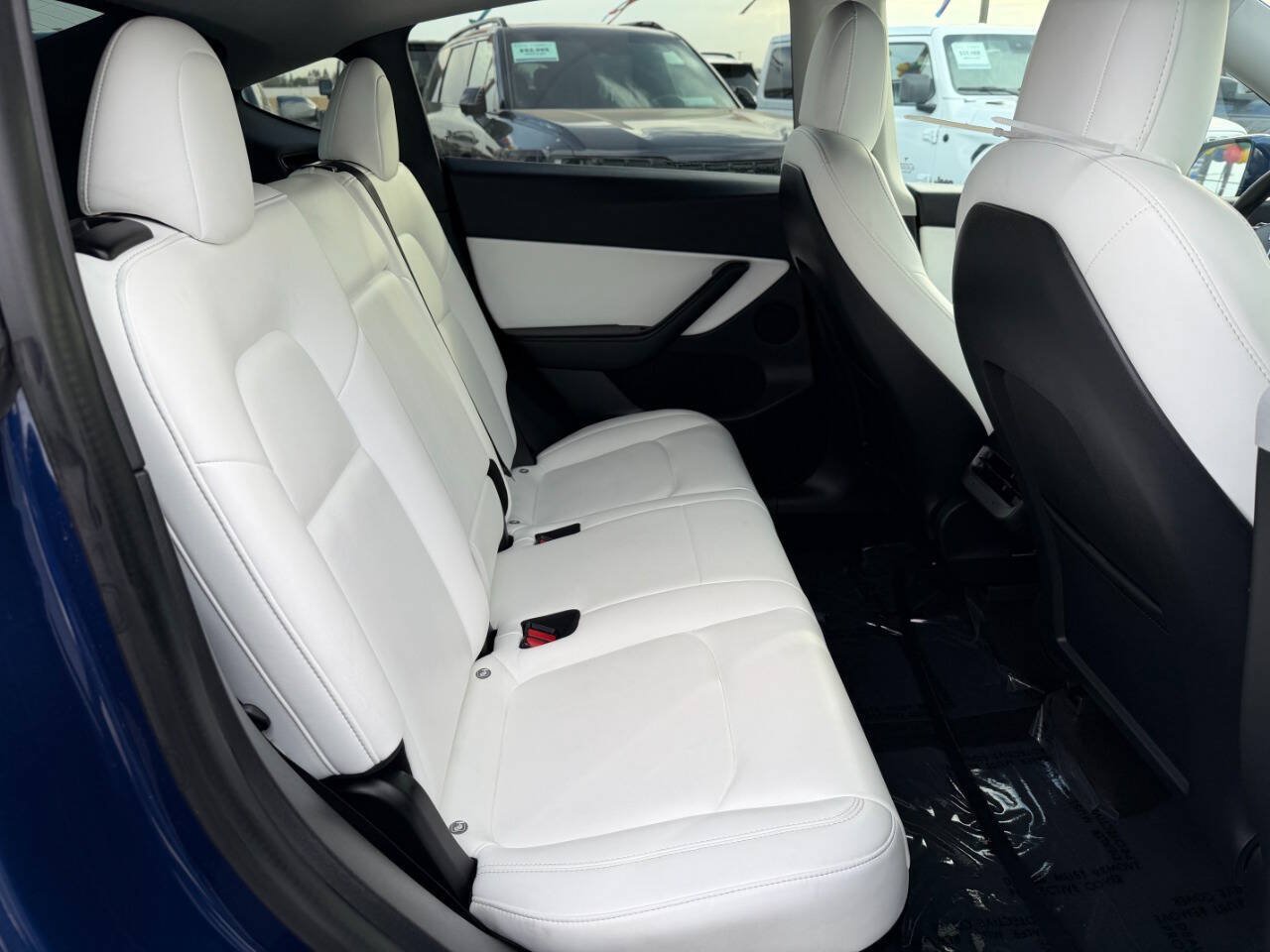 Used 2021 Tesla Model Y Long Range AWD/4WD image 32