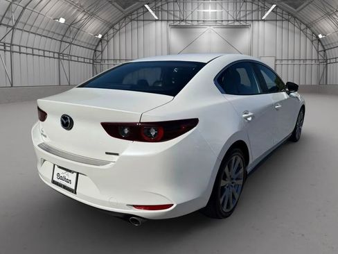 Used 2022 MAZDA MAZDA3 s image 5