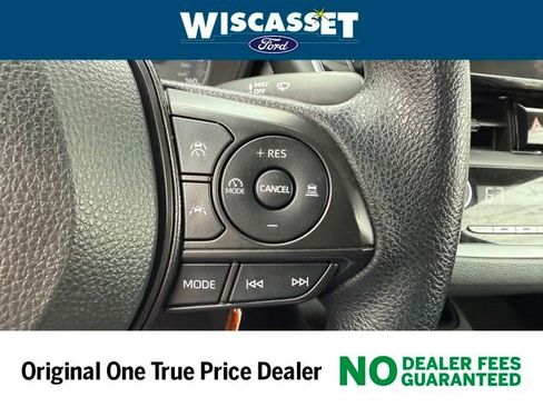 Used 2024 Toyota Corolla LE image 12