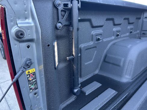 Used 2023 Chevrolet Silverado 1500 RST w/ Z71 Off-Road Package image 25