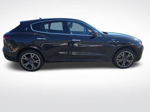 Used 2023 Maserati Levante GT image 8