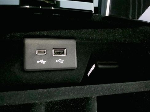 New 2026 Cadillac Escalade ESV Sport image 20