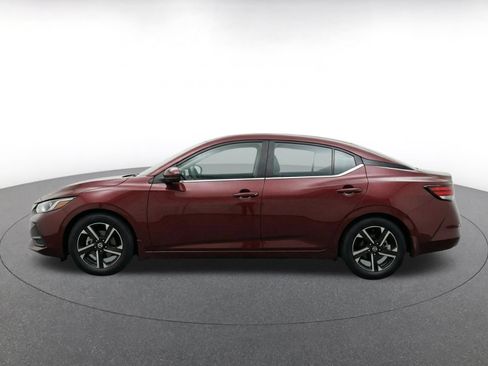 Used 2025 Nissan Sentra SV FWD image 4