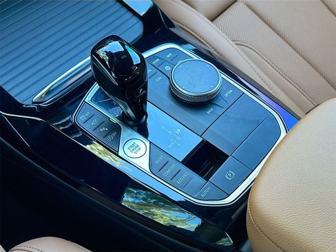 Used 2024 BMW X3 sDrive30i w/ Convenience Package image 17