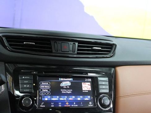 Used 2020 Nissan Rogue SL AWD/4WD image 20