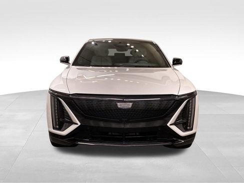 New 2025 Cadillac Lyriq Sport AWD/4WD image 15