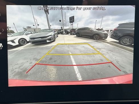 New 2025 Kia Niro EX image 28