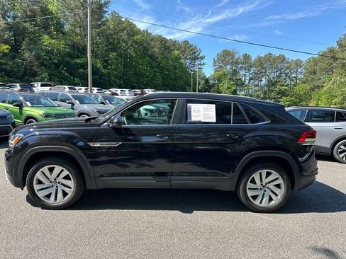 Used 2022 Volkswagen Atlas Cross Sport SE FWD image 8
