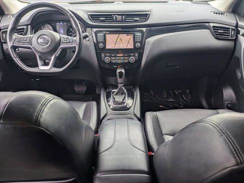 Used 2021 Nissan Rogue Sport SL image 17