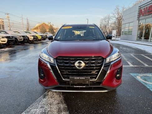 Used 2021 Nissan Kicks SR image 8