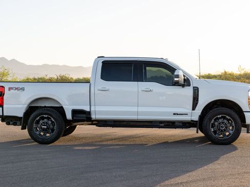 Used 2023 Ford F250 Lariat w/ Lariat Ultimate Package AWD/4WD image 59
