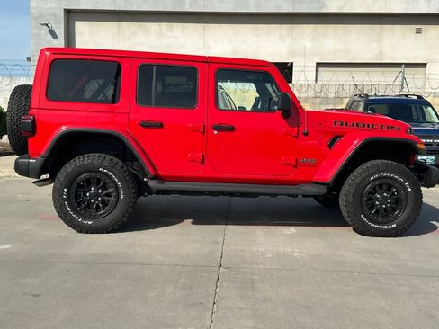 Used 2023 Jeep Wrangler Unlimited Rubicon 392 image 9