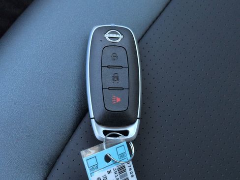 New 2026 Nissan Leaf SV+ image 27