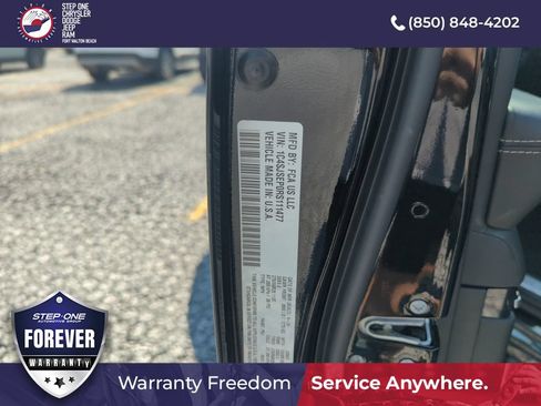 Used 2024 Jeep Grand Wagoneer L 4WD image 41