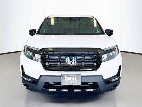New 2026 Honda Ridgeline Black Edition image 3
