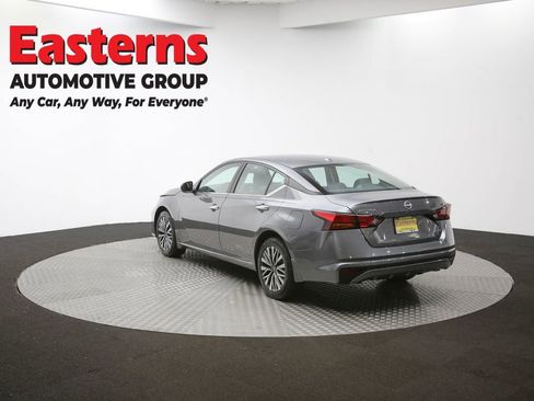 Used 2024 Nissan Altima 2.5 SV image 63