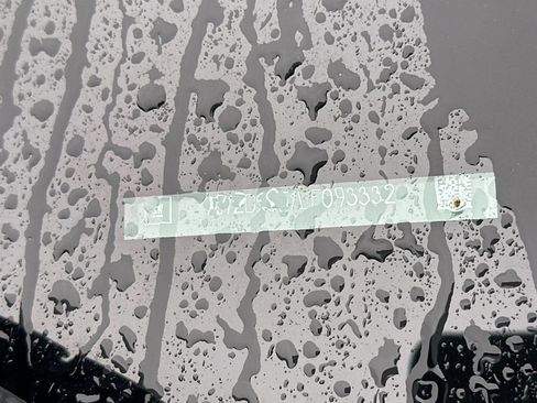 Used 2020 Chevrolet Malibu LT image 3