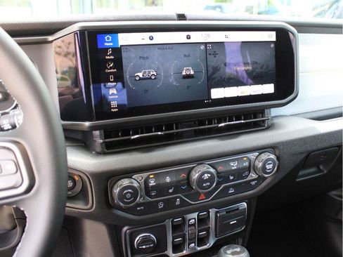 New 2026 Jeep Wrangler Unlimited Sport AWD/4WD image 21