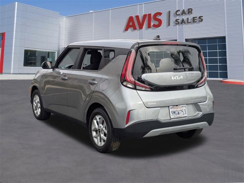 Used 2024 Kia Soul LX w/ Option Group 015 image 9