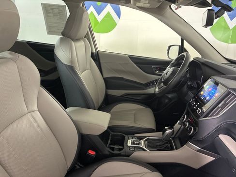 Used 2023 Subaru Forester Limited w/ Popular Package #2 AWD/4WD image 32