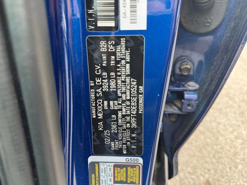Used 2025 Kia K4 FWD image 28