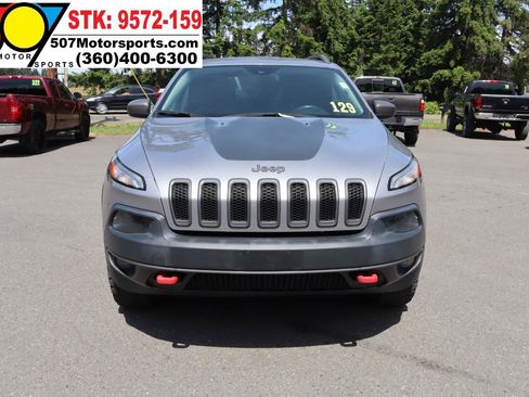 Used 2015 Jeep Cherokee Trailhawk AWD/4WD image 11